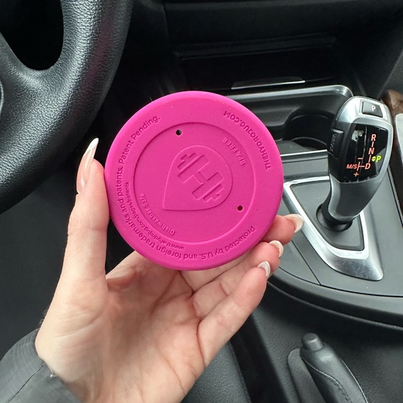 Hydrojug Traveler Boot (40oz) - Picture 4 of 11